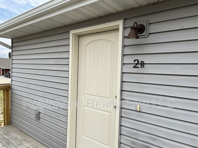 Foto del edificio - 279 Country Club Pkwy