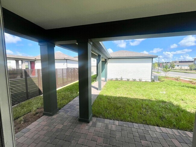 Building Photo - 3082 Voyager Ave