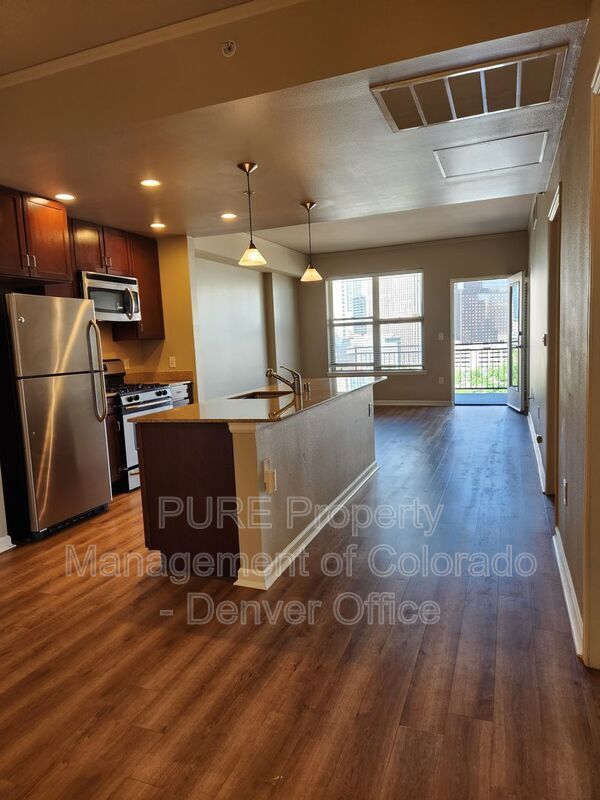 Foto del edificio - 1975 N Grant St