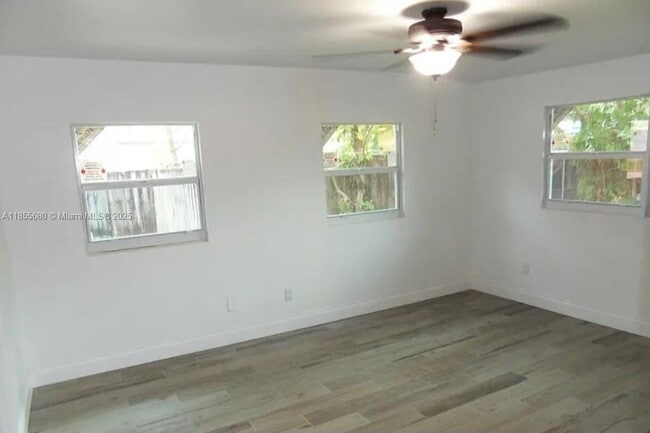 Foto del edificio - 5348 NE 20th Ave