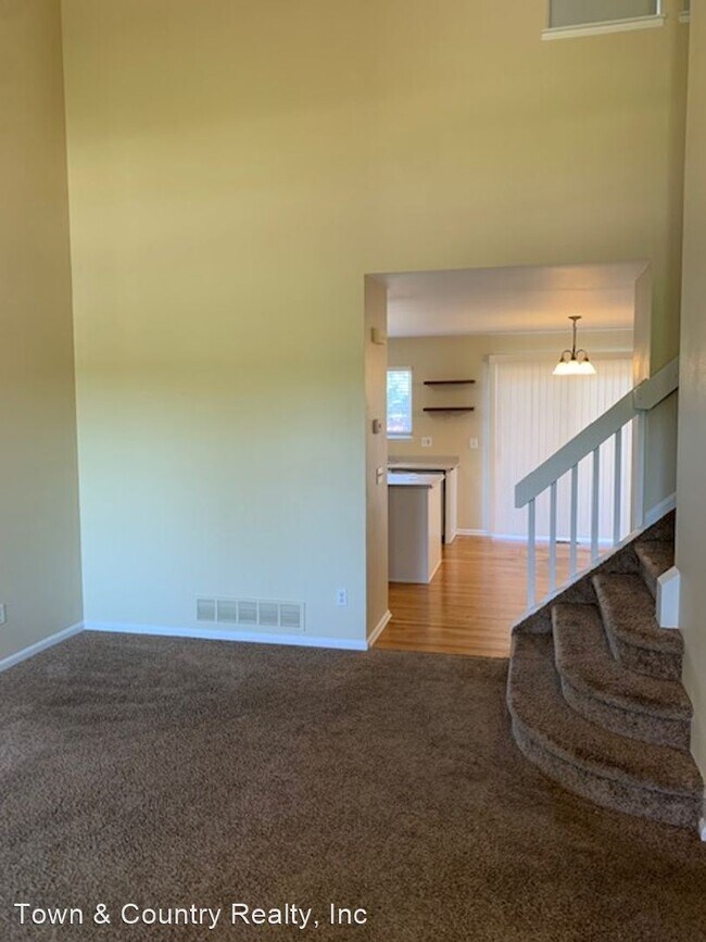 Foto del edificio - 6 br, 3.5 bath House - 3171 Heather Glen D...