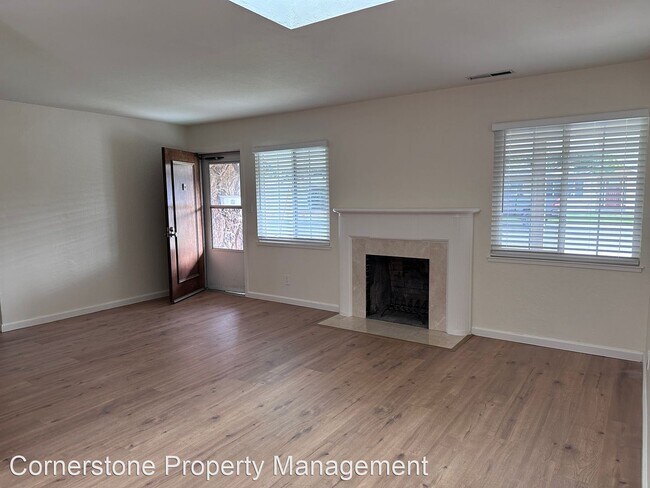 Building Photo - 3 br, 1 bath House - 2351 Fatjo Pl