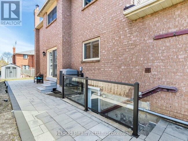 Building Photo - 5242 Micmac Crescent