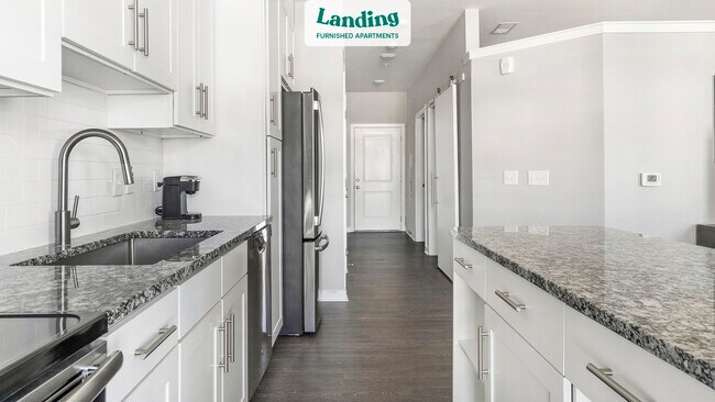 Foto del edificio - 5840 Farrington Rd