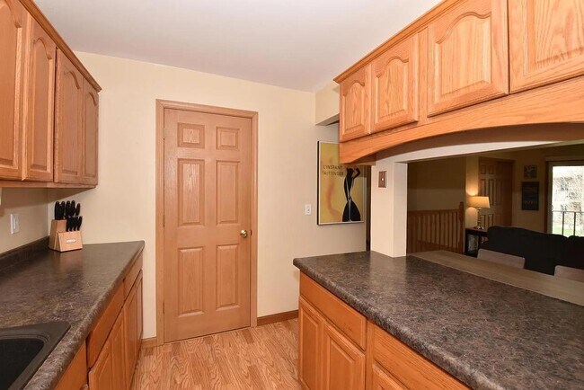 Foto del edificio - N114W17033 Armada Dr