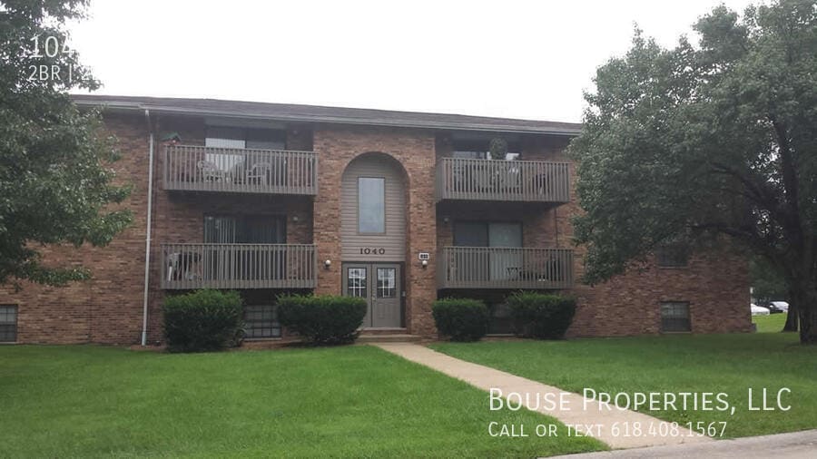 Foto principal - 1040 Brookshire Ct