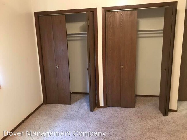 Building Photo - 2 br, 1 bath House - 1308 Galeta Unit B
