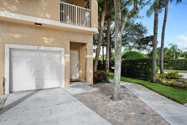 Building Photo - 152 Village Blvd