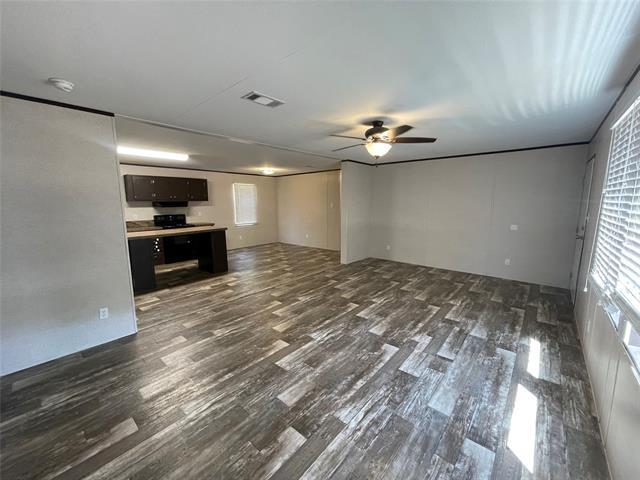 Foto del edificio - 2306 Barcelona Ct