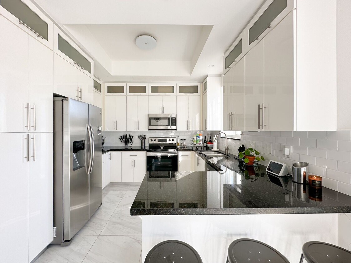 Foto principal - 3900 SW 69th Ave