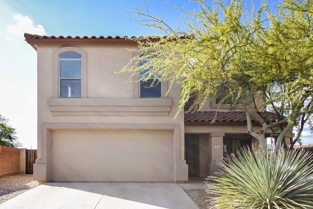 Foto principal - 2534 W Blue Sky Dr