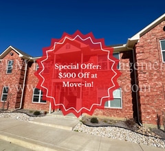 Building Photo - 1203 N Clay St