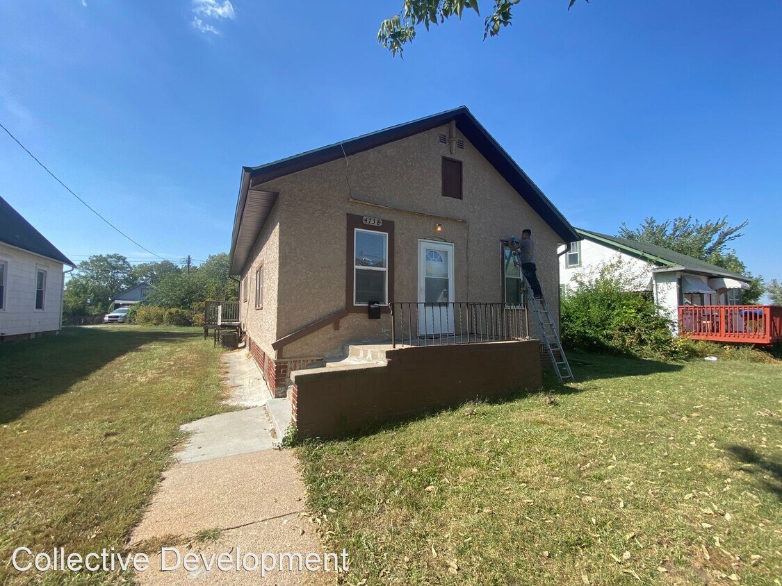 2 br, 1 bath House 4738 N 40th Street House Rental in Omaha, NE