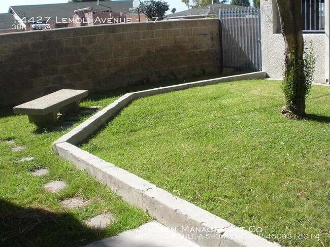 Building Photo - 14427 Lemoli Ave