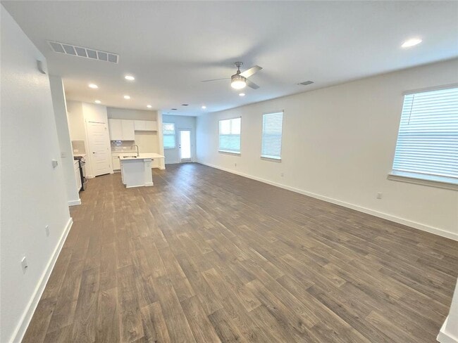 Foto del edificio - 13612 Clerk St