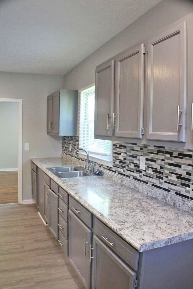Building Photo - Home on Kenwood:New Year, New Home: 50% Of...