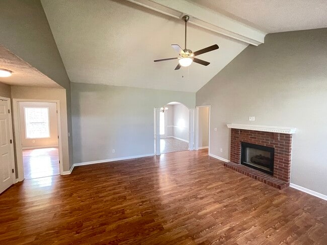 Building Photo - 424 Lenox Pl