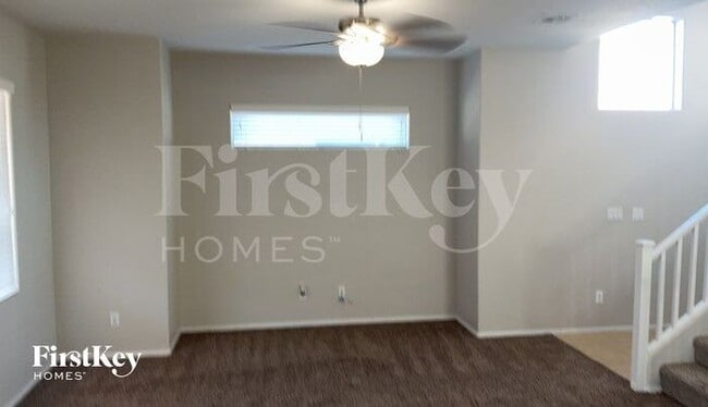 Building Photo - 6476 Hamilton Grove Ave