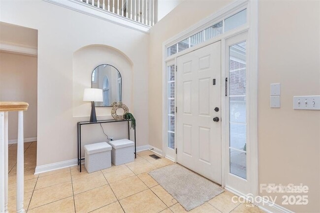 Foto del edificio - 3439 12 Oaks Pl