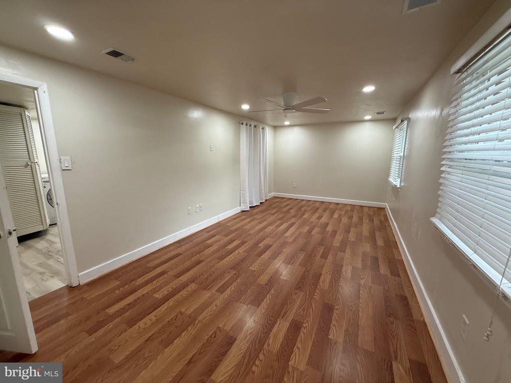 Foto principal - 4302 Hendricks Dr