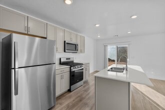 Building Photo - 1998 N 350 W