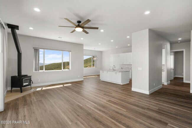 Foto del edificio - 15690 E Orch Vw Rd