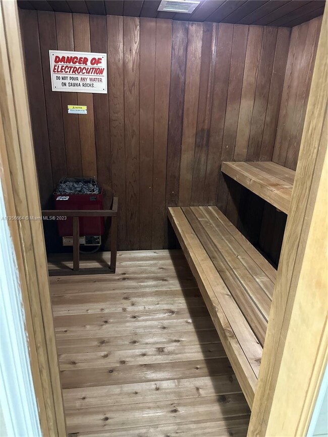 1515 E Broward Blvd Unit 208, Fort Lauderdale, FL 33301 Condo for