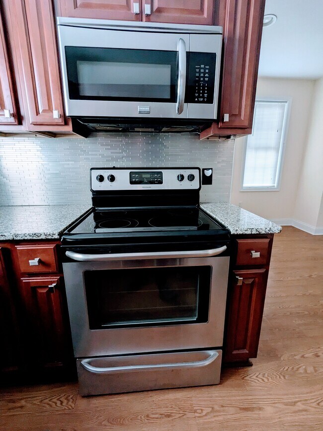 Foto del edificio - 1329 Penn Ave