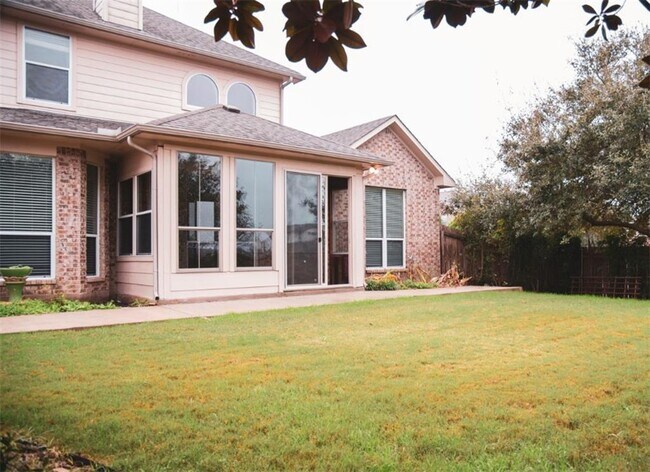 Foto del edificio - 1001 Dyer Crossing Way