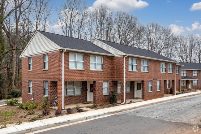 Building Photo - 1100 Washington Circle