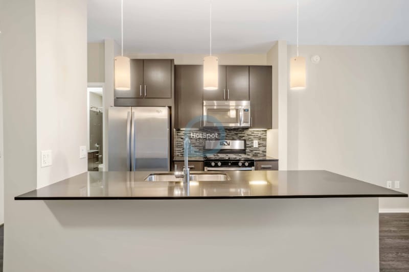 Photo - 120 N Desplaines St (Chicago, IL)