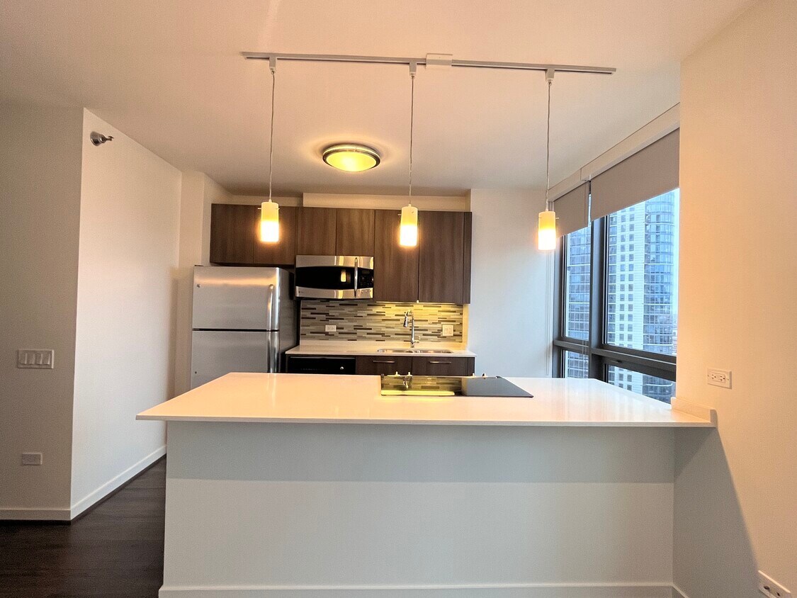 360 W Illinois St Chicago, IL 60654 Alquileres en Chicago, IL