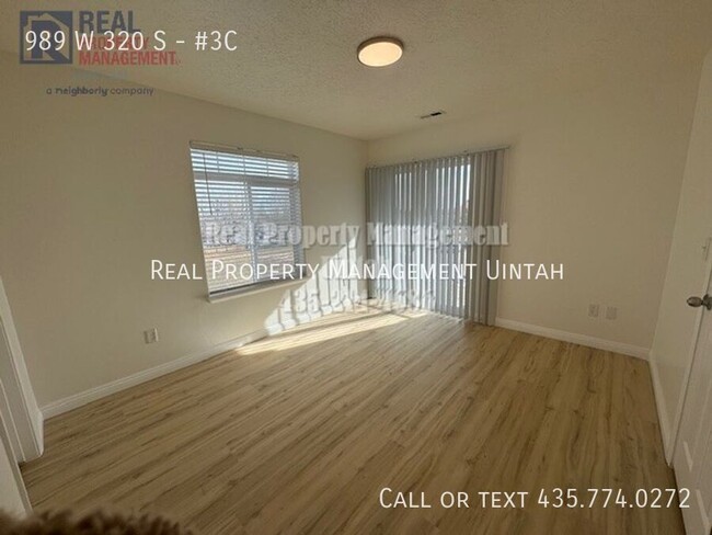 Building Photo - 2 Bed 2 Bath Apartment Central Location in...