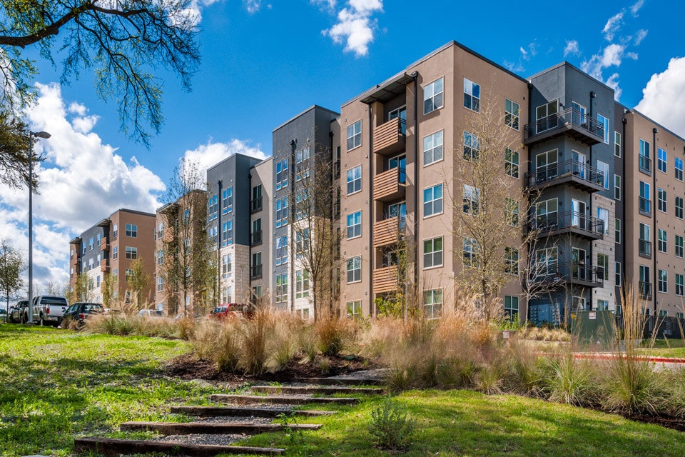 Bell South Lamar Apartments Austin, TX