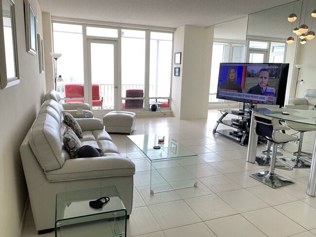 Photo - 2200 S Ocean Ln (Fort Lauderdale, FL) Apartment