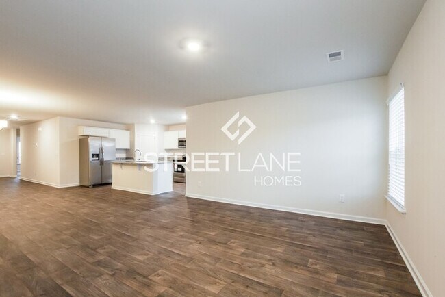 Foto del edificio - NOW OFFERING FIRST FULL MONTH FREE!