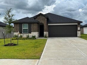 Building Photo - 1210 Kingbird Ct