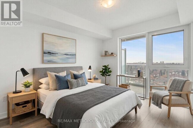 Photo du bâtiment - 1010 Sandy Beach Rd