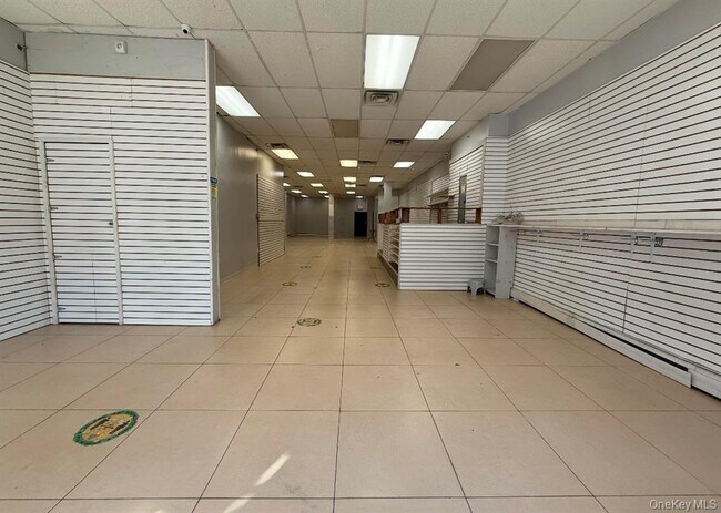 Foto del edificio - 35-50-50 92nd St