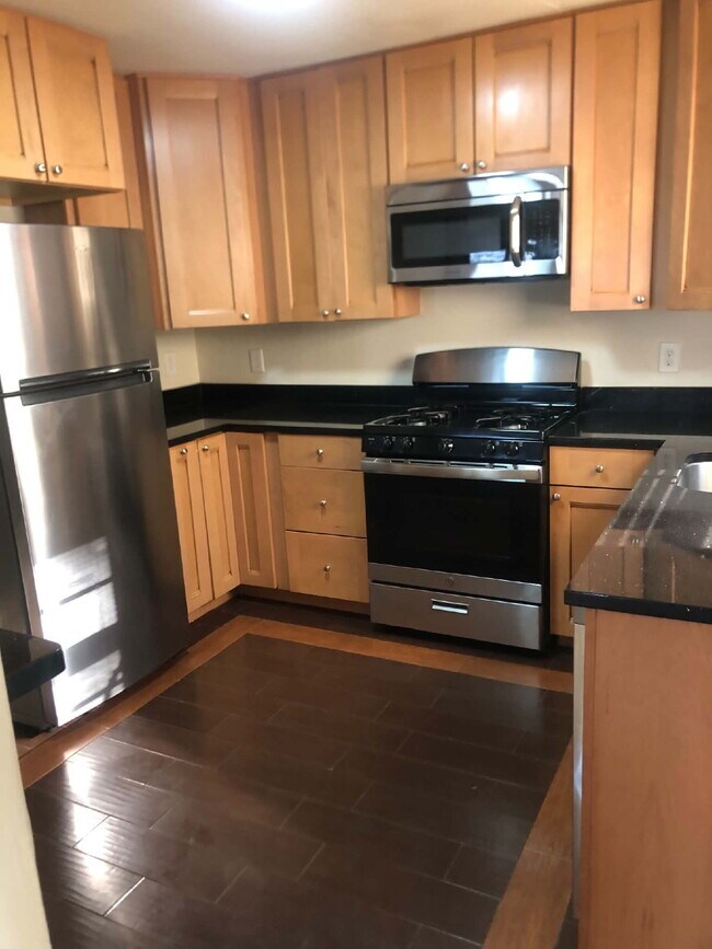 Foto del edificio - Charming 3BR Home with Large Yard in Hyattsville!