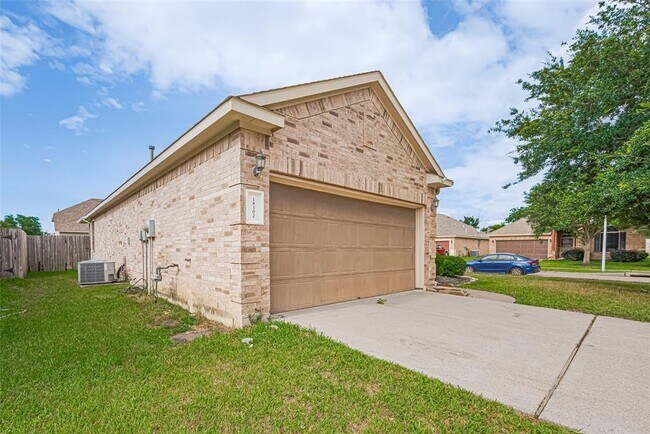 Foto del edificio - 18302 Red Oak Manor Ln