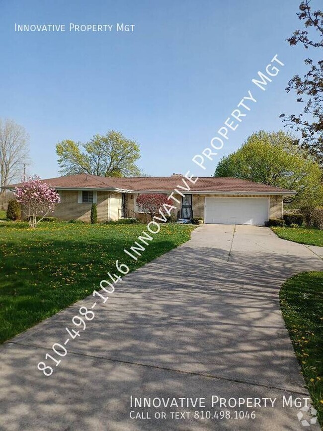 Building Photo - 5113 E Mt Morris Rd