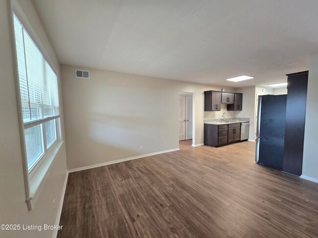 Building Photo - 9124 Kenlock Dr