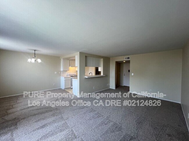 Foto del edificio - 28006 S Western Ave
