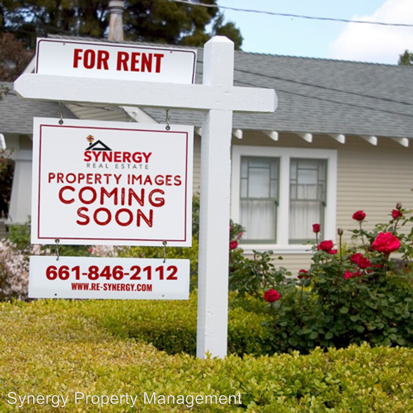 Primary Photo - 4400 Tierra Verde St