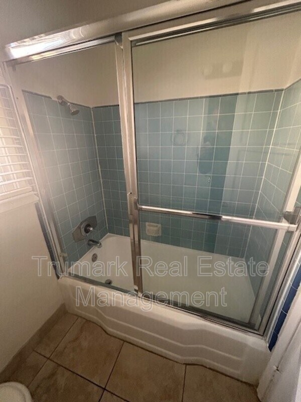 Foto del edificio - 1253 S Glendale Ave