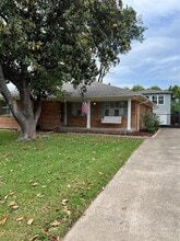 Building Photo - 7128 Haverford Rd