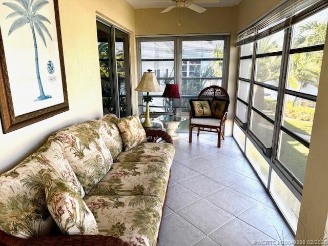 Foto del edificio - 944 NW Spruce Ridge Dr