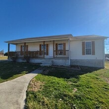 Building Photo - 2411 Standing Stone Hwy