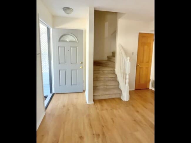 Foto del edificio - 15205 Cavalier Canyon Dr